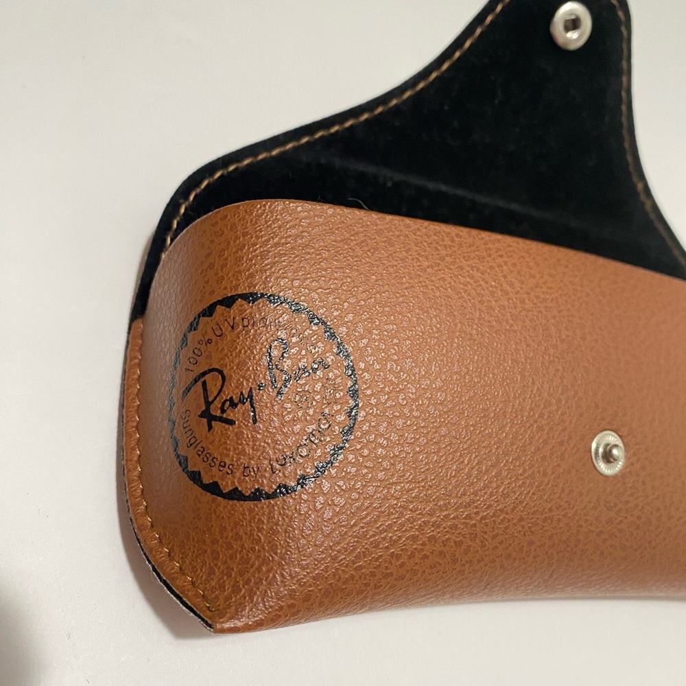 Ray-Ban leather Case for Eyeglasses or Sunglasses Brow color. - Picture 5 of 6
